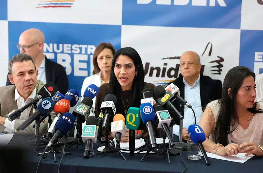 Plataforma Unitaria ratifica a María Corina Machado como candidata a unas eventuales elecciones