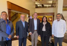 Javier Oropeza y Guillermo Palacios se reúnen con miembros de la AN 2015