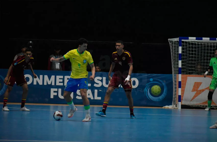 Venezuela cae 1-3 ante Brasil y se queda con el subcampeonato del Sudamericano Sub-20 de Futsal