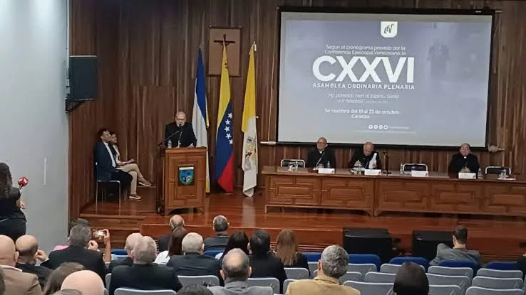 Monseñor González de Zárate insta a trabajar por la transformación del país