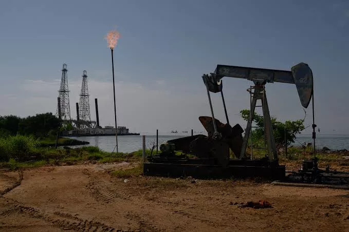 Petrolera estadounidense PCEC invertirá 3.500 millones de dólares para reactivar pozos en Venezuela