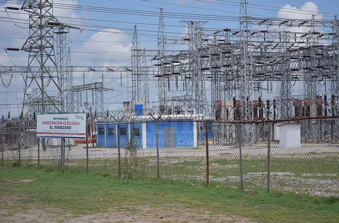 Incendio en la sub estación eléctrica El Manzano interrumpe el servicio en la zona